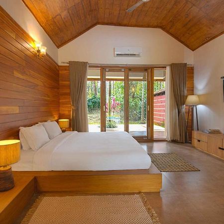 Stayvista At Tall Silver With Infinity Pool & Breakast Madikeri Exteriér fotografie