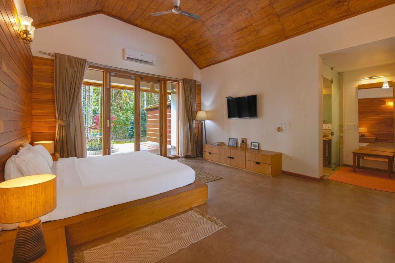 Stayvista At Tall Silver With Infinity Pool & Breakast Madikeri Exteriér fotografie